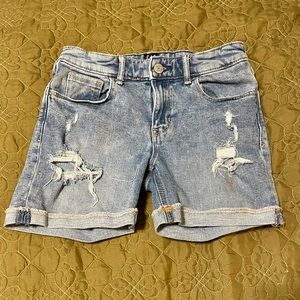 GAP stretch midi shorts size 12